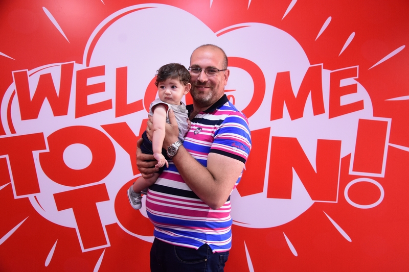 Toy Town Grand Opening-Wall of Fame